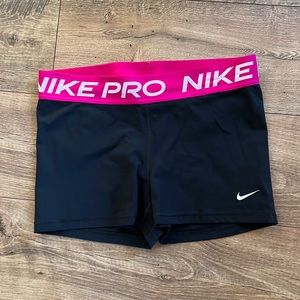 Nike pro short